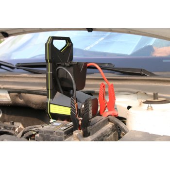 HUB Booster 12v 2000A